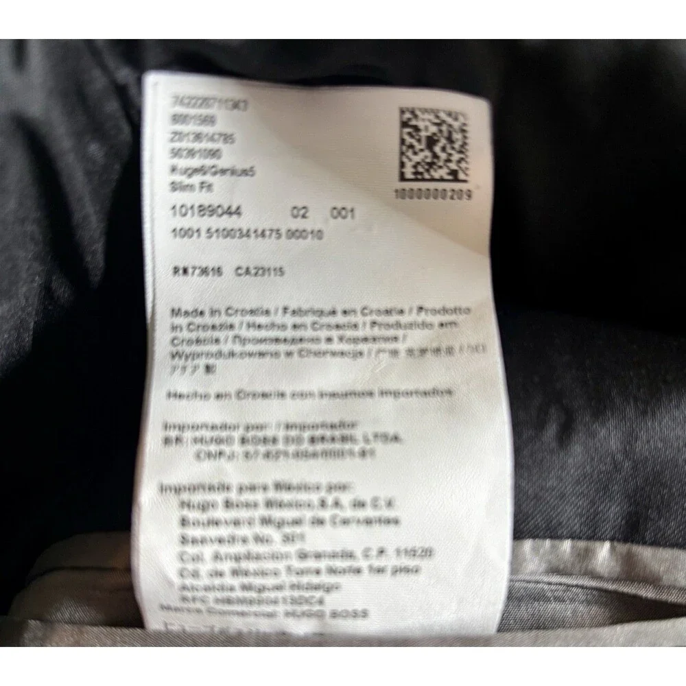 Hugo Boss Men's Huge6/Genius5 Solid Black Slim Fit Suit Size 38 R